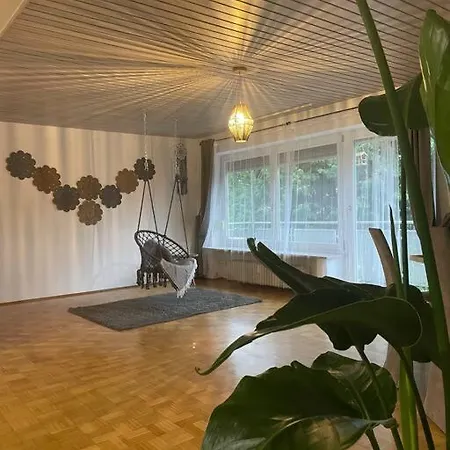 Daire Fewo Boho 110 Qm Mit Bergblick 3 Min Bahnhof Laufen