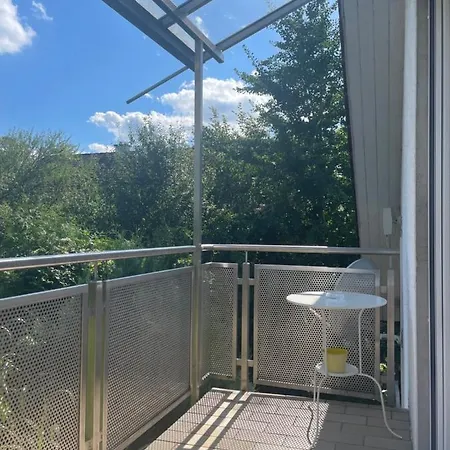 Daire Fewo Boho 110 Qm Mit Bergblick 3 Min Bahnhof Laufen