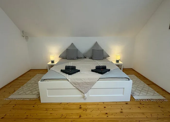 Fewo Boho 110 Qm Mit Bergblick 3 Min Bahnhof Apartment Laufen
