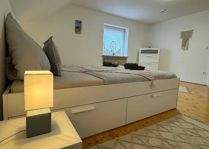 Fewo Boho 110 Qm Mit Bergblick 3 Min Bahnhof Apartment